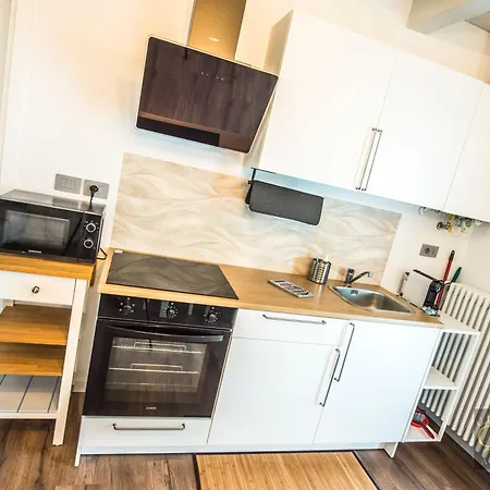 Queen Emanuelle Apartman