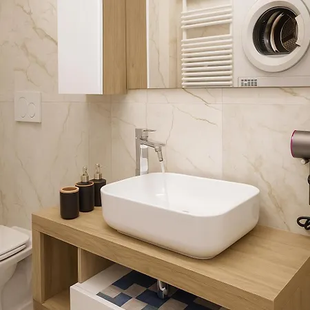 Queen Emanuelle Appartement *