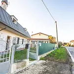 Queen Emanuelle Apartmán